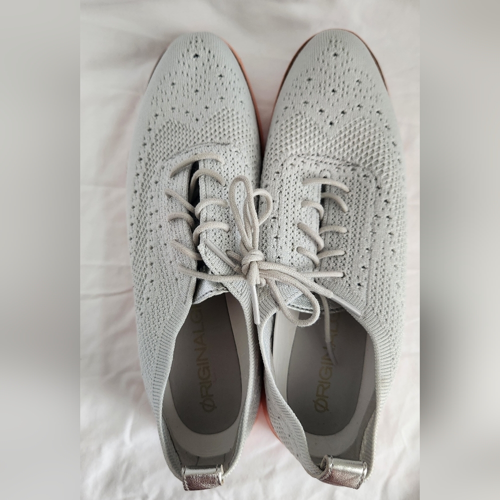 Gray Women's Knit Shoes